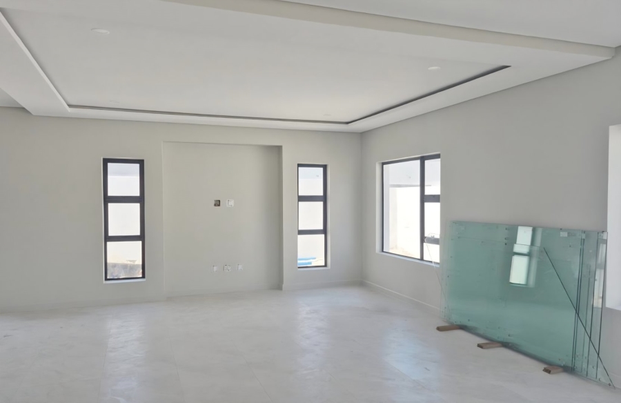 4 Bedroom Property for Sale in Sandown Western Cape